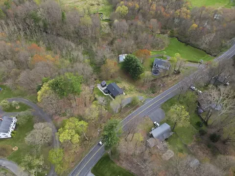 View/Area - 138 West St, Easthampton, MA 01027 photo 5 of 5