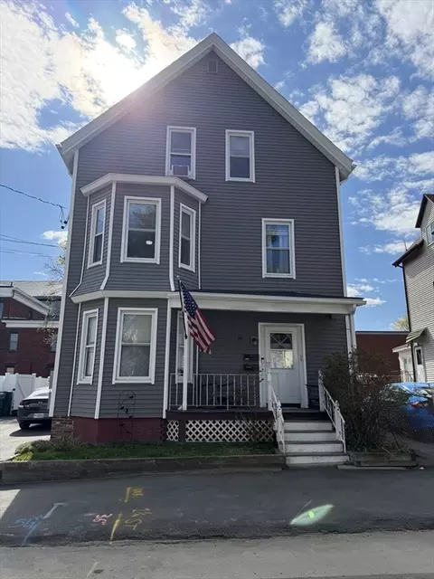 14 Wyman St, Lynn, MA 01905