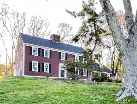 200 Highcrest Rd, Fall River, MA 02720