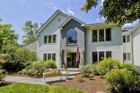 183 Loomis Rdg, Westfield, MA 01085