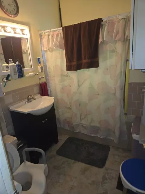 55 Adams, Everett, MA 02149 photo 9