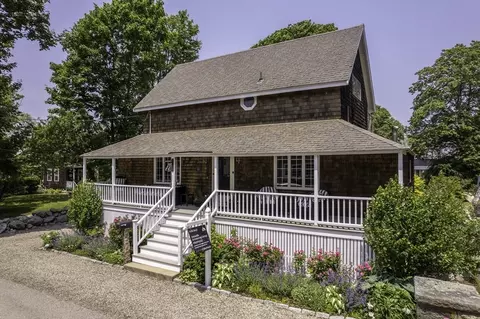 19 Old Garden Rd, Rockport, MA 01966