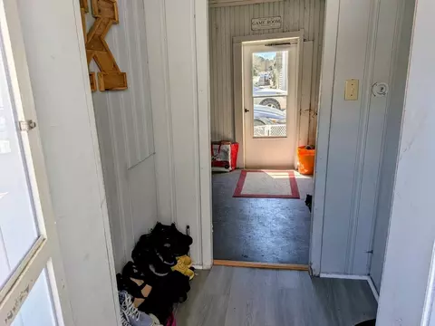 Entry Way - 357 Main St #357, Hardwick, MA 01031 photo 1 of 4