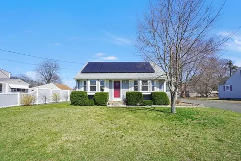 244 Colemore St, Agawam, MA 01030