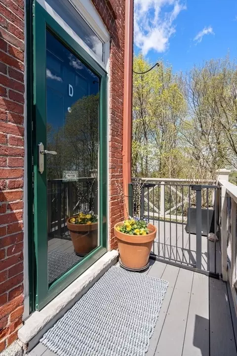 101 Summit Ave #D, Brookline, MA 02446 photo 16