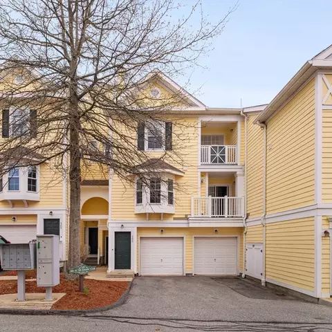 506 Gazebo Cir #506, Reading, MA 01867