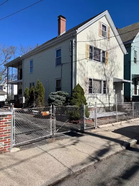 11 Rush St, Somerville, MA 02145