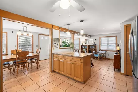 75 Pilgrim Ave, Wareham, MA 02571 photo 8