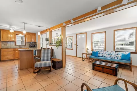 75 Pilgrim Ave, Wareham, MA 02571 photo 12
