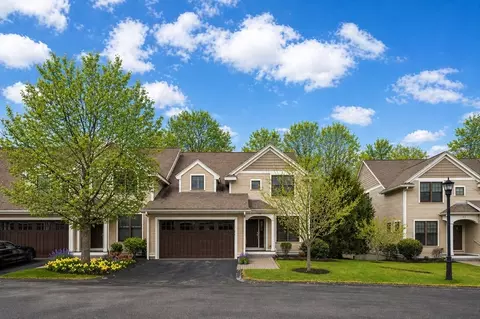 10 Graystone Cir #10, Winchester, MA 01890