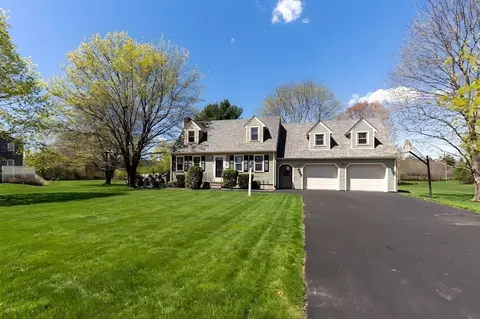 141 Spruce St, Bridgewater, MA 02324