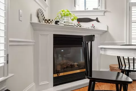 Dining - 614 E 3rd St #1, Boston, MA 02127 photo 2 of 2