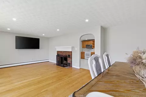 38 Hillside, Webster, MA 01570 photo 9