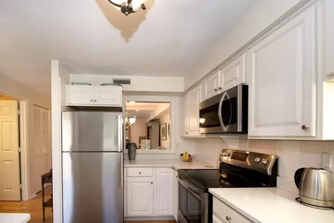 1 Beals Cove Rd #C, Hingham, MA 02043 photo 9