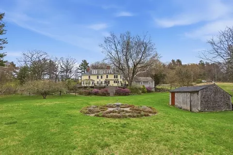 Exterior - 77 Pinnacle Rd, Harvard, MA 01451 photo 5 of 9