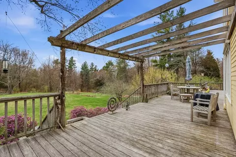 Exterior - 77 Pinnacle Rd, Harvard, MA 01451 photo 6 of 9
