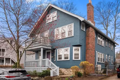 6 Hawthorne Park #6, Cambridge, MA 02138