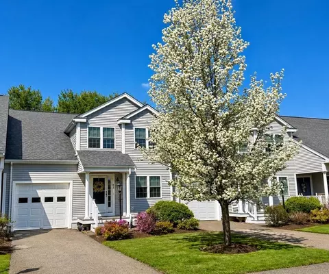 877 Auburnville Way #H7, Whitman, MA 02382