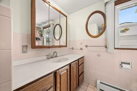 548 Jefferson St, Fall River, MA 02721 photo 9