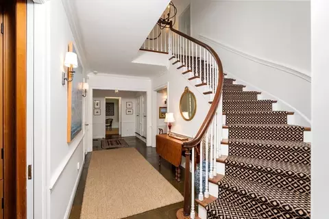Entry Way - 10 Main St, Dover, MA 02030 photo 2 of 3