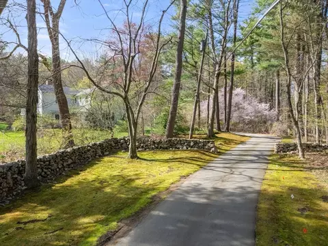 Exterior - 10 Main St, Dover, MA 02030 photo 12 of 13