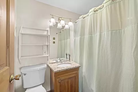 Bath - 166 High St, Danvers, MA 01923 photo 5 of 5