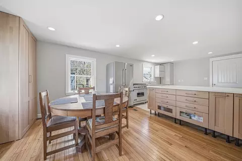 28 Lilly Ln, Dedham, MA 02026 photo 6