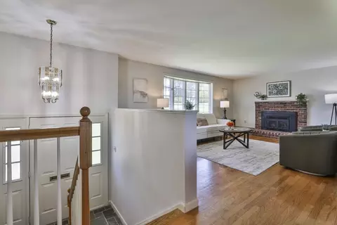 84 Converse St, Stoneham, MA 02180 photo 2