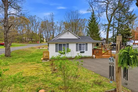 1 Echo Rd, Southwick, MA 01077 photo 2