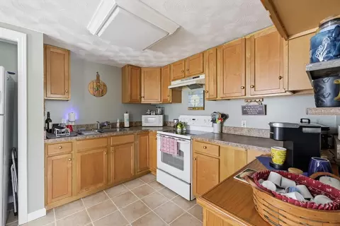 1 Echo Rd, Southwick, MA 01077 photo 17