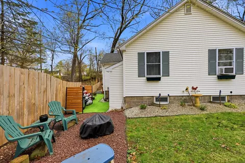 1 Echo Rd, Southwick, MA 01077 photo 10