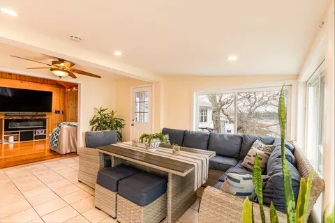 10 Sunset Ave, Wareham, MA 02558 photo 14