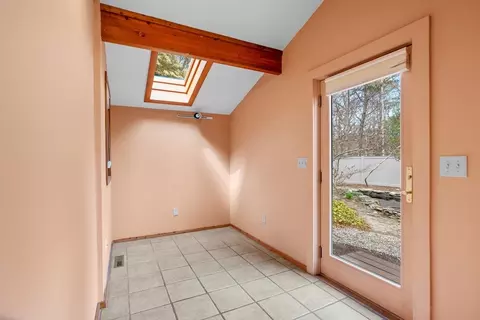 13 Cedar St, Mashpee, MA 02649 photo 8