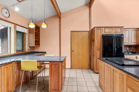 13 Cedar St, Mashpee, MA 02649 photo 7