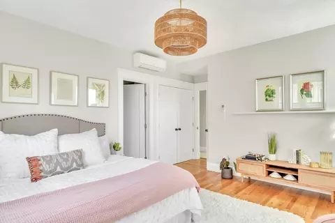 Bedroom - 20 John St #3, Brookline, MA 02446 photo 4 of 5