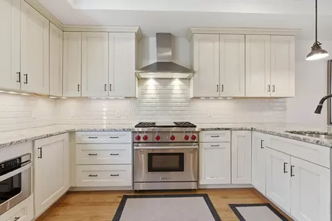 21 Wesley St, Charlestown, MA 02129