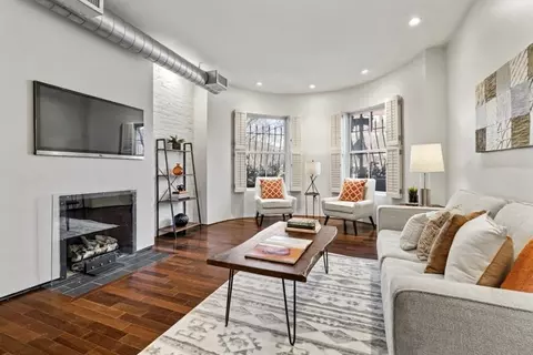 1692 Washington #2, Boston, MA 02118