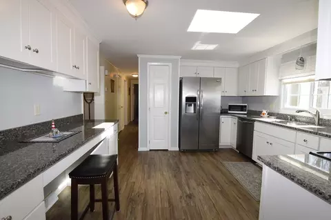 17 Birch St, Rockland, MA 02370