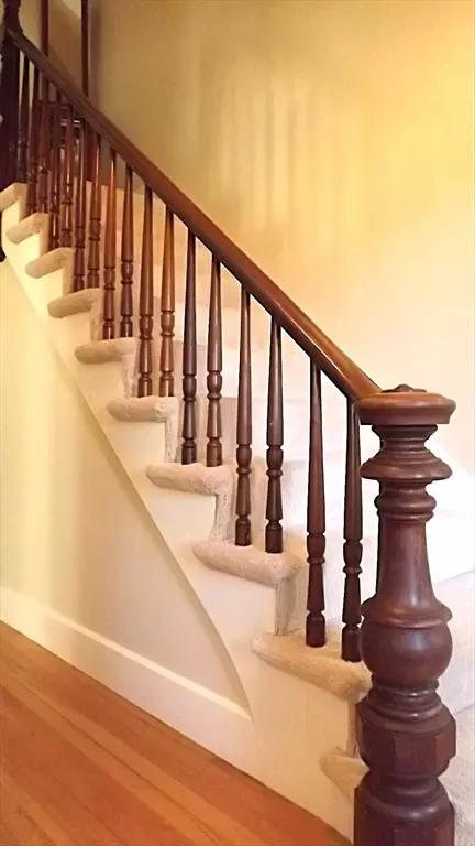 Entry Way - 61 Nelson Pl, Worcester, MA 01605 photo 2 of 3