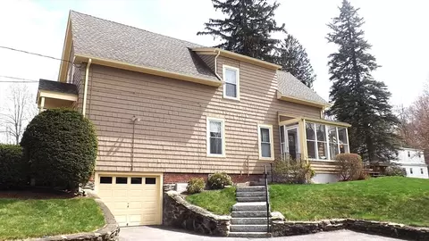 Exterior - 61 Nelson Pl, Worcester, MA 01605 photo 3 of 10