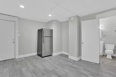52 Thompson St, Springfield, MA 01109 photo 19