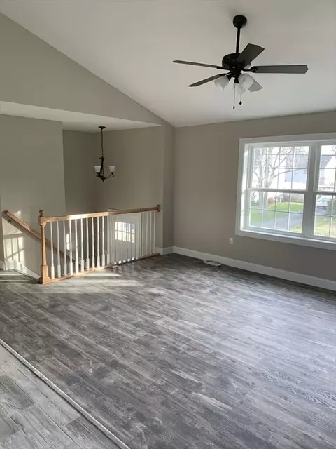 86 Beaumont Ave, Chicopee, MA 01013 photo 5