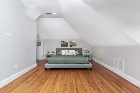 26 Cedar St #2, Marblehead, MA 01945 photo 23