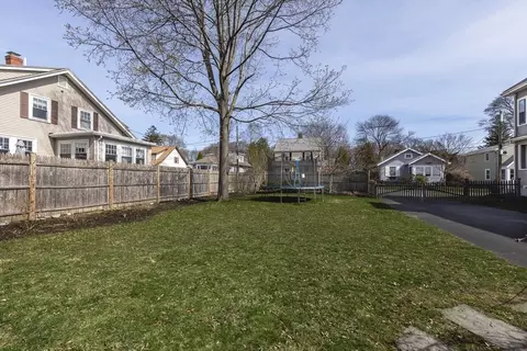 26 Cedar St #2, Marblehead, MA 01945 photo 8