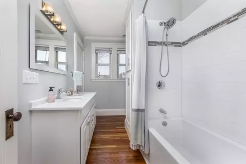 26 Cedar St #2, Marblehead, MA 01945 photo 32
