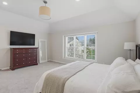 43 Knowlton Cir #43, Upton, MA 01568 photo 15