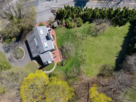 View/Area - 185 Warren St, Brookline, MA 02445 photo 3 of 3