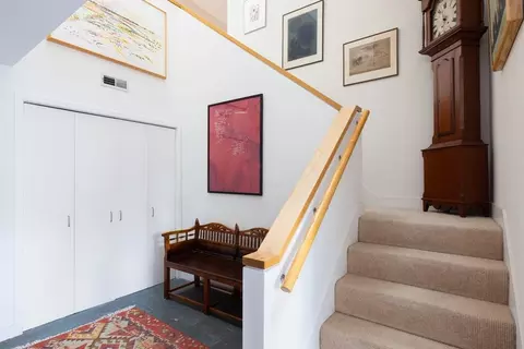 Entry Way - 185 Warren St, Brookline, MA 02445 photo 2 of 2