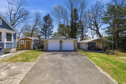 Exterior - 6 Birch St, Wareham, MA 02571 photo 4 of 8