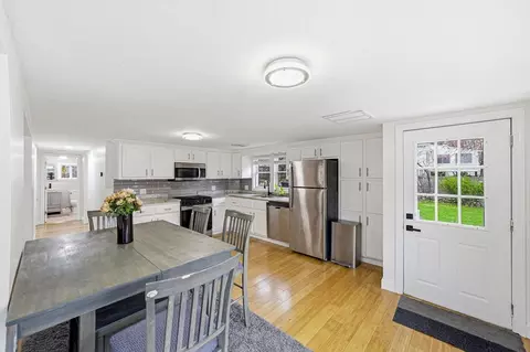 39 Brook St, Mansfield, MA 02048 photo 6